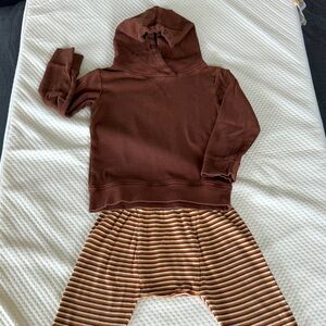Kate Quinn outfit 2Y GUC brown